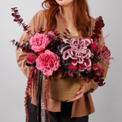 osennij buket cvetov v korzine 1